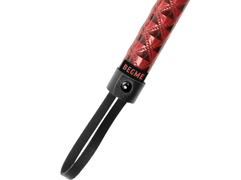 BEGME - RED EDITION VEGAN LEATHER FLOGGER