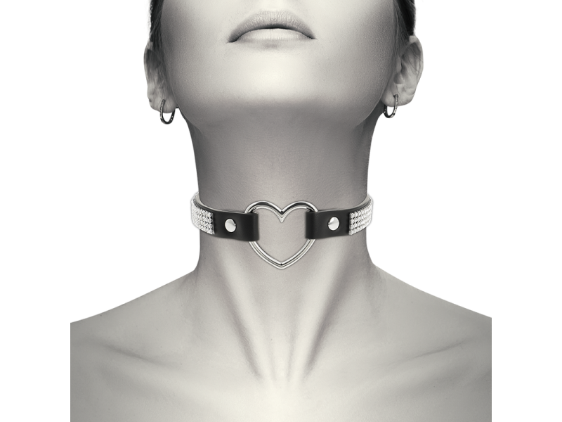 COQUETTE CHIC DESIRE - VEGAN LEATHER CHOKER WITH HEART