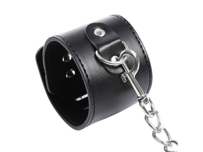 OHMAMA FETISH - HASP STYLE WRIST RESTRAINTS