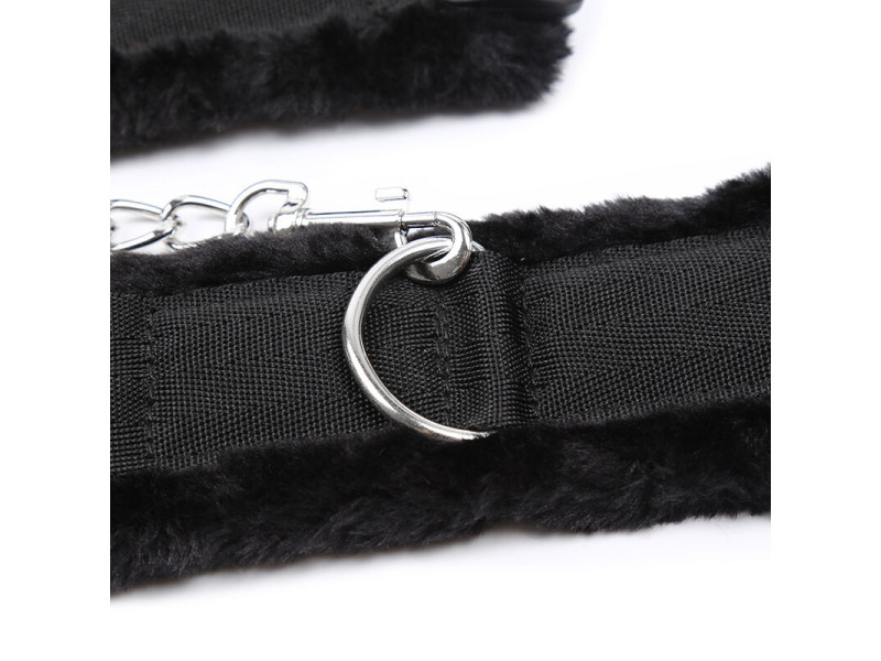 OHMAMA FETISH - FURRY LINED WRIST RESTRAINTS