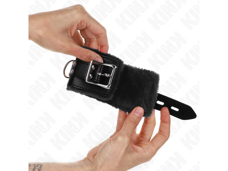 KINK - FUR LINED WRIST RESTRAINTS BLACK WITH BLACK BELT ADJUSTABLE 17-29 CM X 6 CM