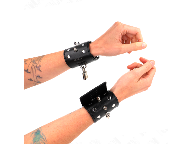 KINK - PUNK WRIST RESTRAINTS WITH SPIKES 25 X 6 CM