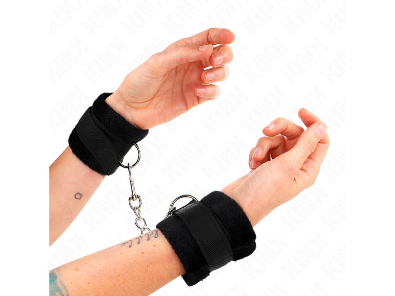 KINK - BEGINNER FUR HAND CUFFS BLACK 30 X 7 CM