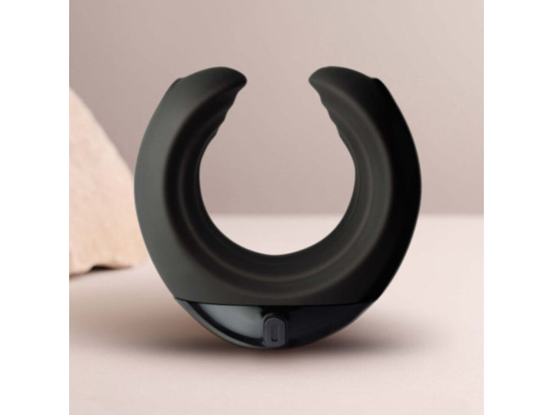 ROCKS- OFF - ECHO BLACK VIBRATOR MASTURBATOR