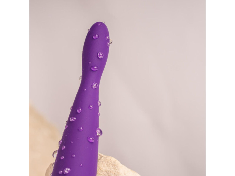 ROCKS- OFF - PETITE SENSATIONS TEAZER ANAL PLUG VIBRATOR PURPLE